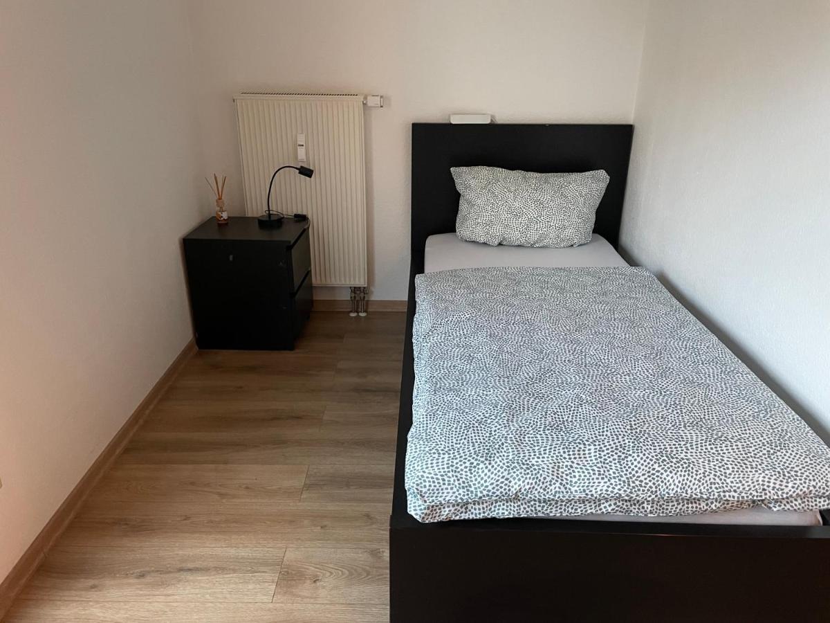 Ferienwohnung Mit 2 Zimmer, Kueche, Bad, In ساربروكن المظهر الخارجي الصورة